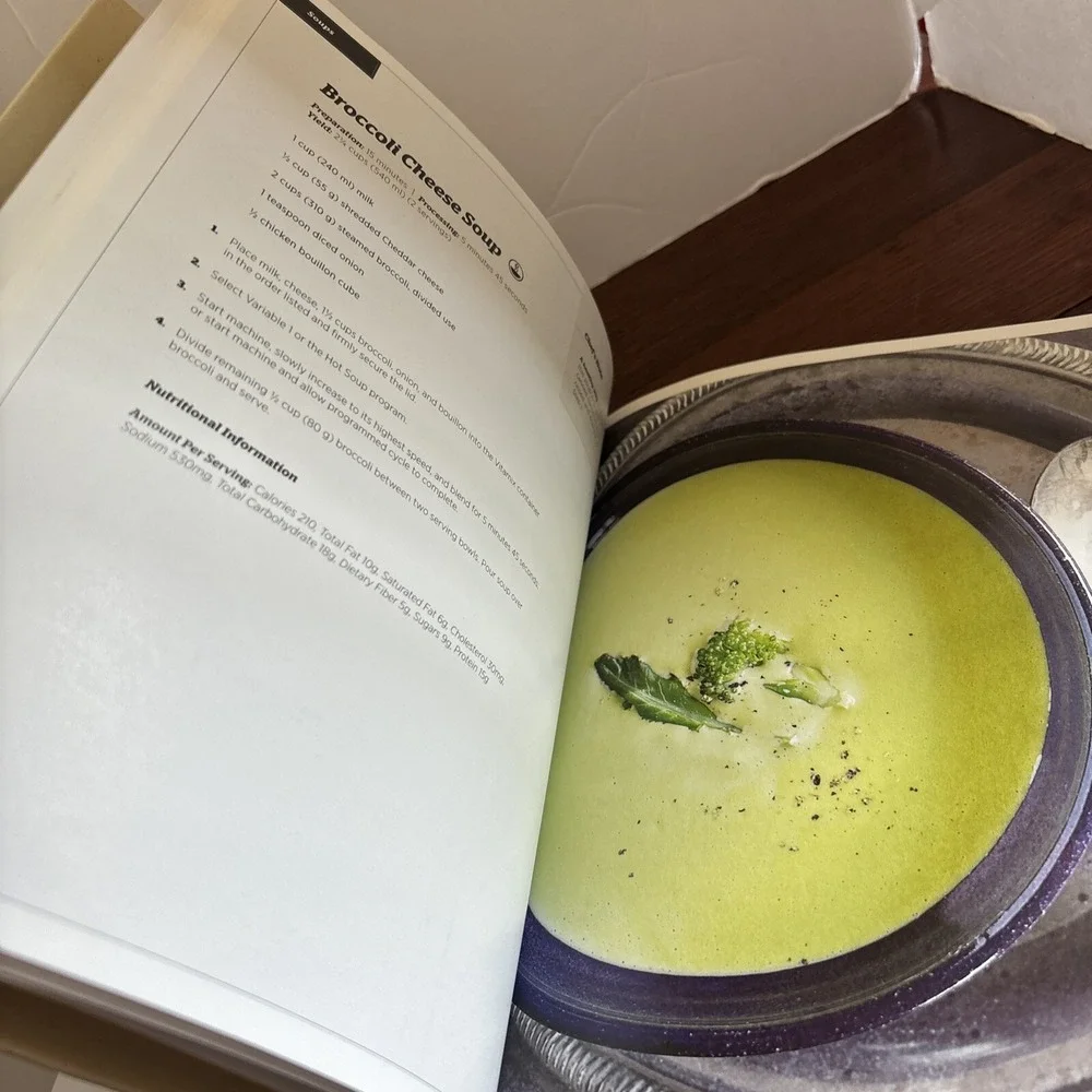 Vitamix Introduction‎ to High-performance Blending Book
